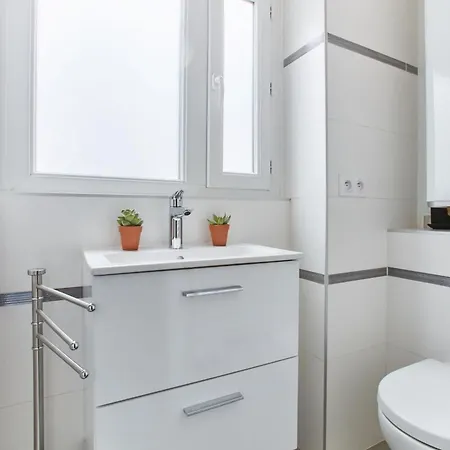Lägenhet Bnbnova - 1br - Montmartre & Sacre-coeur Basilica Paris