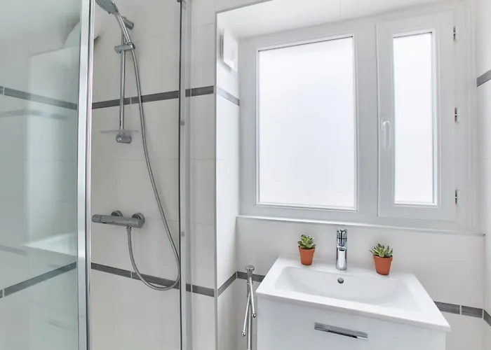 Bnbnova - 1br - Montmartre & Sacre-coeur Basilica Apartament Paryż